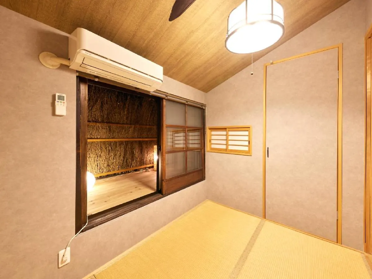 Kyomachiya Higashiyama Sanjo Kanau Kyoto 0*,  Japan